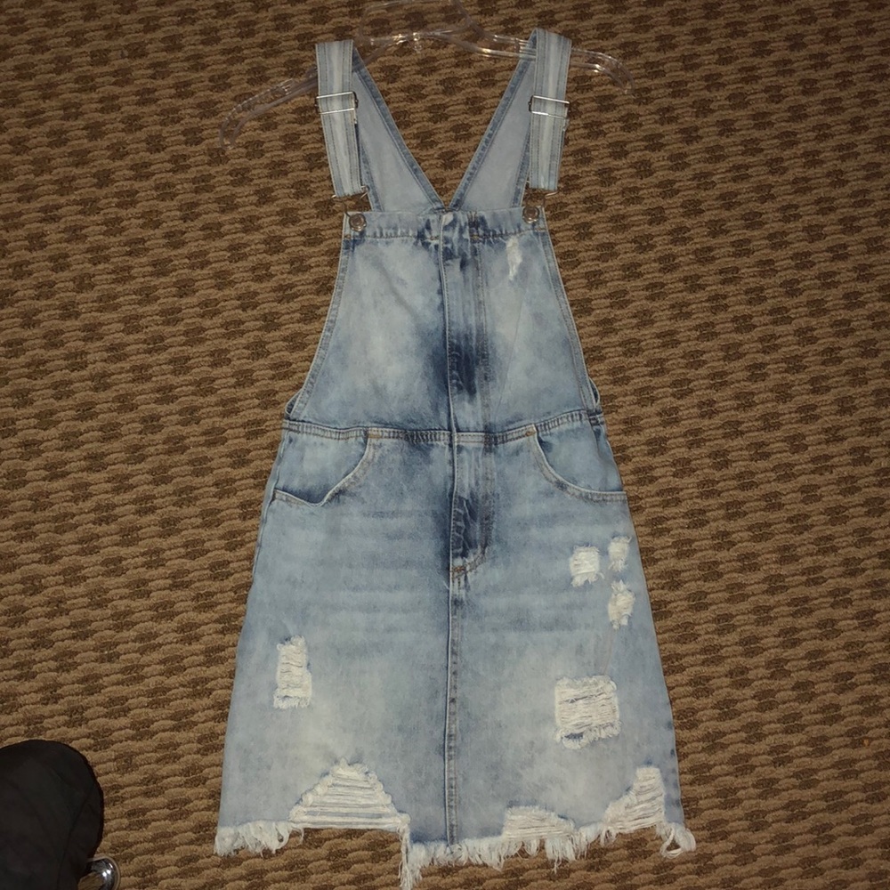 F21 overall jumper